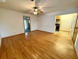1664 Main St - Photo 5