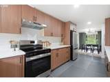 7185 Leslie St - Photo 10