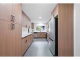 7185 Leslie St - Photo 13