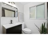 7185 Leslie St - Photo 26