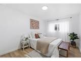 7185 Leslie St - Photo 36