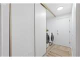 7185 Leslie St - Photo 37