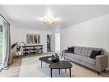 7185 Leslie St - Photo 40