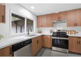 7185 Leslie St - Photo 8