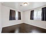 1409 Clark Ave - Photo 32