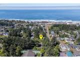2743 Neptune Ave - Photo 4