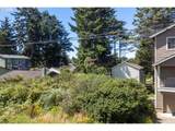 2743 Neptune Ave - Photo 8