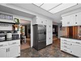 735 Mill St - Photo 13