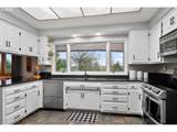 735 Mill St - Photo 16