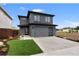 824 35th St - Photo 1