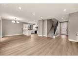 824 35th St - Photo 2