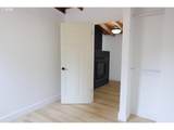 1166 Winsor Ave - Photo 24