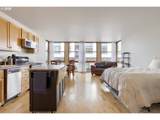 1134 Jefferson St - Photo 3
