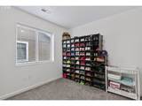 871 20TH Way - Photo 22