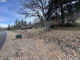  Coopers Hawk Rd - Photo 8