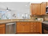 7247 Stoneybrook St - Photo 16