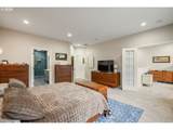 250 St James Pl - Photo 18