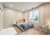 250 St James Pl - Photo 26
