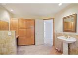 12313 Oatfield Rd - Photo 21