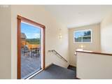 123 Hemlock St - Photo 32