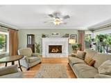 1620 Maplecrest Dr - Photo 13