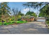1620 Maplecrest Dr - Photo 3