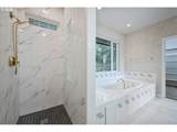 245 St James Pl - Photo 15