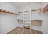 245 St James Pl - Photo 16