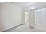 245 St James Pl - Photo 23