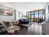 1025 Couch St - Photo 16
