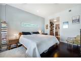 1025 Couch St - Photo 31