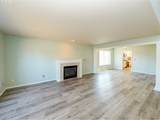 692 Burgundy Ave - Photo 4