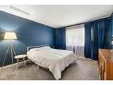 3882 Botticelli St - Photo 16