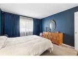 3882 Botticelli St - Photo 18