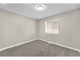 2210 7TH St - Photo 23