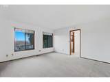 2901 Carriage Way - Photo 25