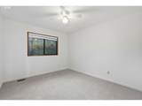 2901 Carriage Way - Photo 29