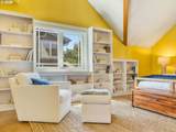 8917 Spindrift Ln - Photo 14