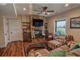 1910 Columbus Ave - Photo 35
