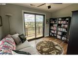 1910 Columbus Ave - Photo 42