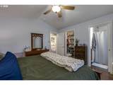 1198 Filbert St - Photo 12