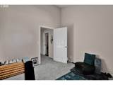 2131 Willow Loop - Photo 36