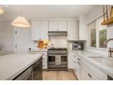21290 Eastview Rd - Photo 18