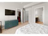 2635 Sussex Ave - Photo 27