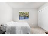 2635 Sussex Ave - Photo 31