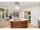 9342 Skyline Blvd - Photo 18