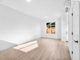 9562 Buchanan Ave - Photo 2