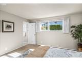2774 Sarah Ln - Photo 19