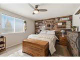 11307 25TH St - Photo 16