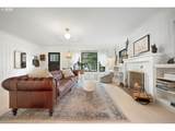 5335 Mallory Ave - Photo 8